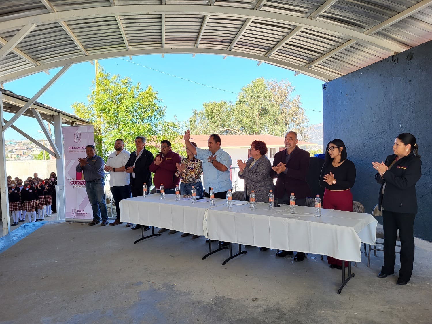 ENTREGA SECRETARÍA DE EDUCACIÓN AULA DIDÁCTICA DESTINADA A USAER EN ESCUELAS DE EDUCACIÓN BÁSICA EN TECATE