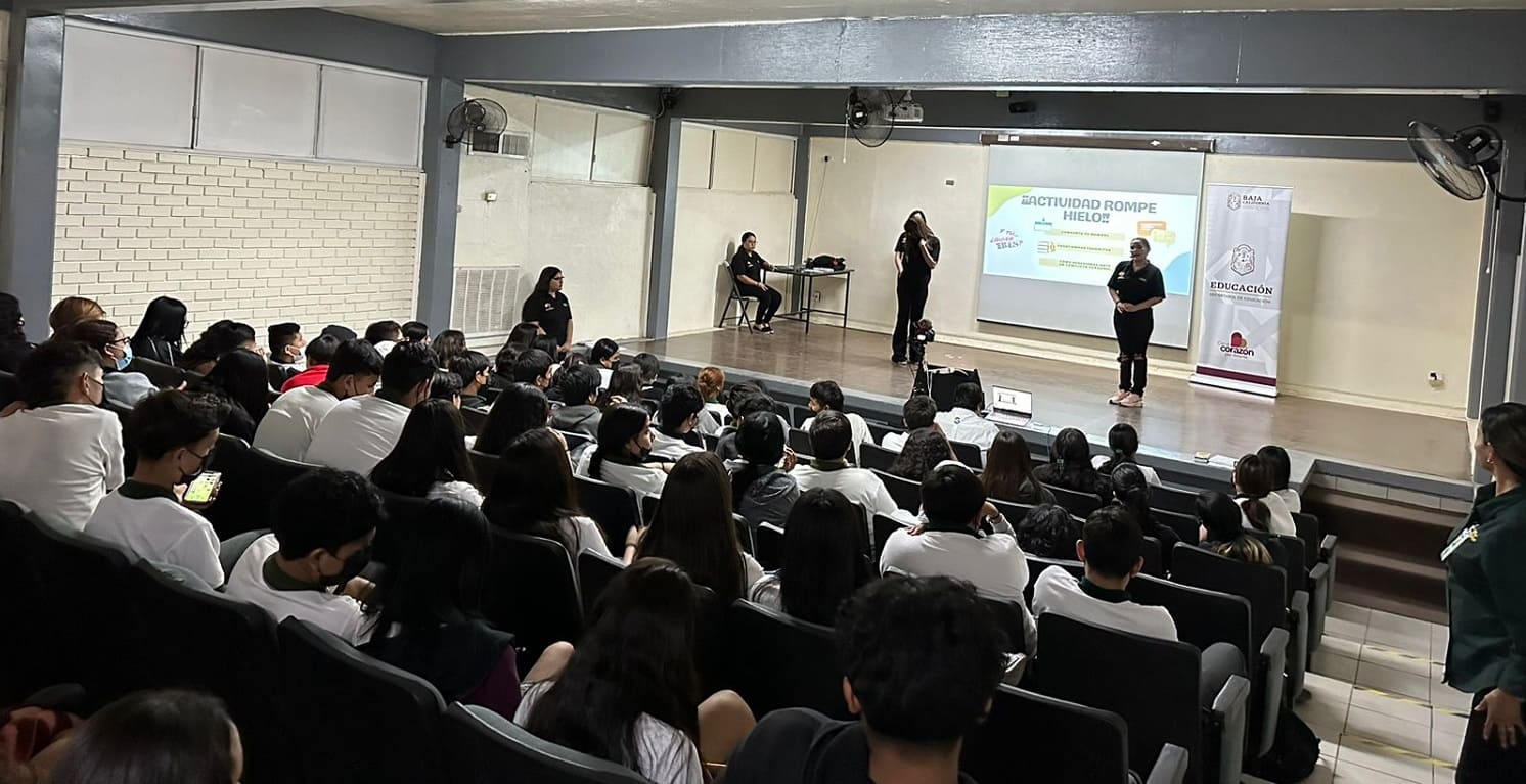 IMPARTEN SECRETARÍA DE EDUCACIÓN Y UABC TALLERES PARA UNA VIDA SALUDABLE Y SOSTENIBLE A ESTUDIANTES DE PREPARATORIA