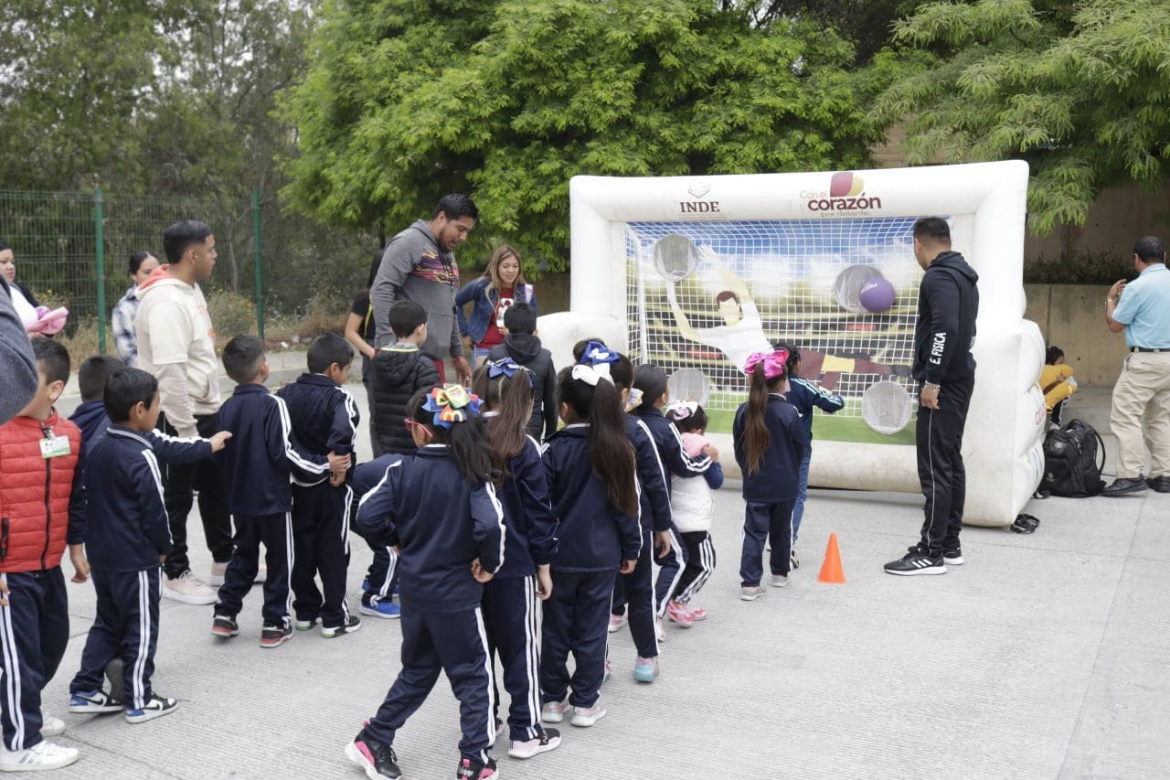 ACERCA FESTIVAL DE PRIMERA INFANCIA DE LA SECRETARÍA DE CULTURA A NIÑOS Y NIÑAS A LAS ARTES MEDIANTE ACTIVIDADES CREATIVAS