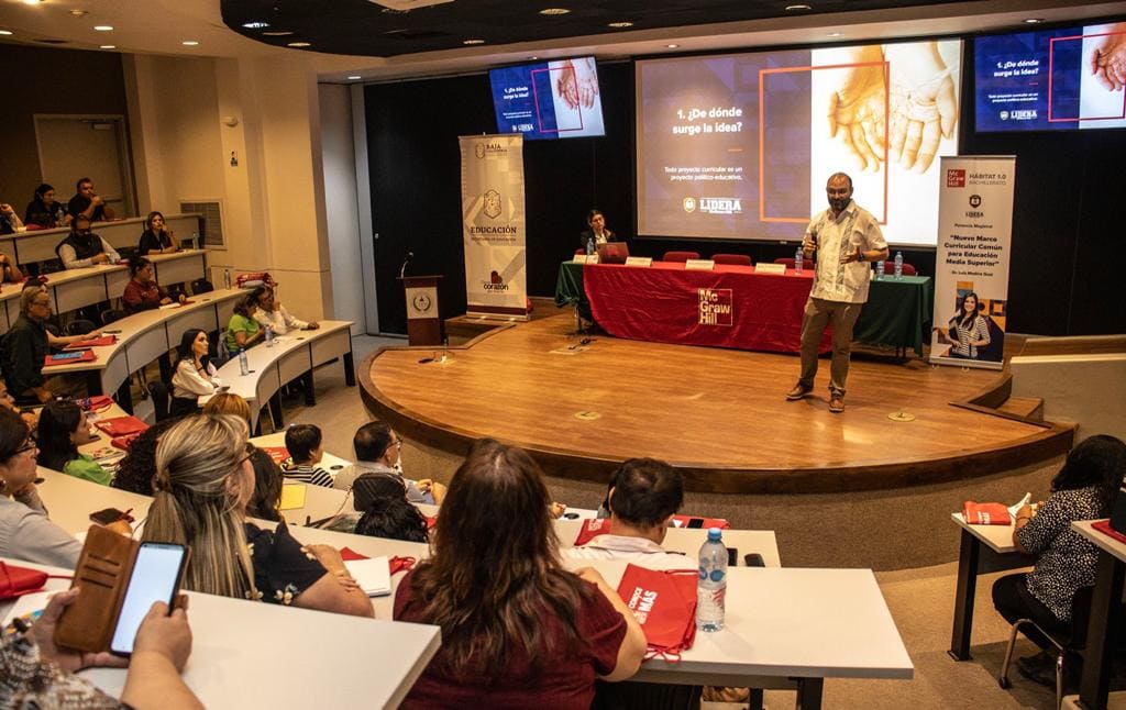 REALIZA SECRETARÍA DE EDUCACIÓN CONFERENCIA MAGISTRAL “EL NUEVO MARCO CURRICULAR COMÚN DEL NIVEL MEDIO SUPERIOR” EN MEXICALI