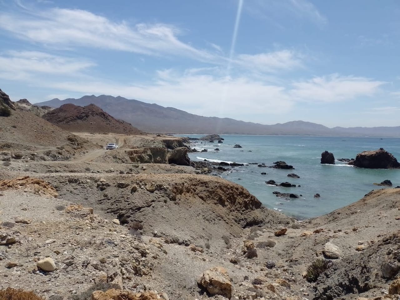 ATIENDE SEPESCA BC A PESCADORES Y REPRESENTANTES DE TURISMO NÁUTICO Y SENDERISMO DE ISLA DE CEDROS