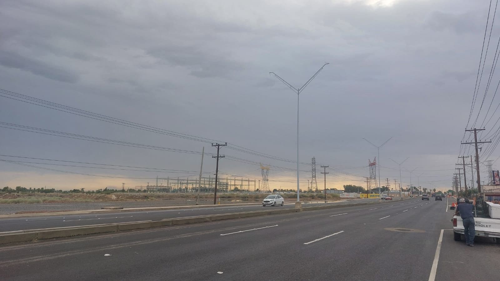 FUNCIONAN CON NORMALIDAD OBRAS DE SIDURT TRAS EL PASO DE TORMENTA ELÉCTRICA EN MEXICALI