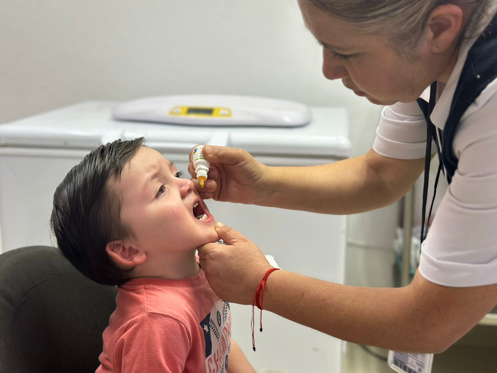 OTORGAN UNIDADES DE SALUD DE ENSENADA VITAMINA A Y DESPARASITANTE PARA NIÑAS, NIÑOS Y ADULTOS