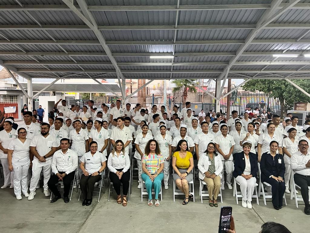 IMPONEN COFIAS Y FISTOLES  A ESTUDIANTES DE LA CARRERA DE ENFERMERÍA GENERAL DEL CONALEP 154 PLANTEL MEXICALI II