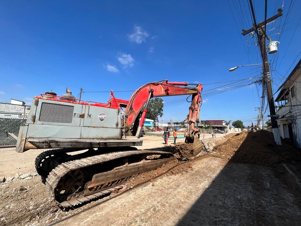 REALIZA CESPT REHABILITACIÓN DE RED DE ALCANTARILLADO SANITARIO EN LA COLONIA MAGISTERIAL