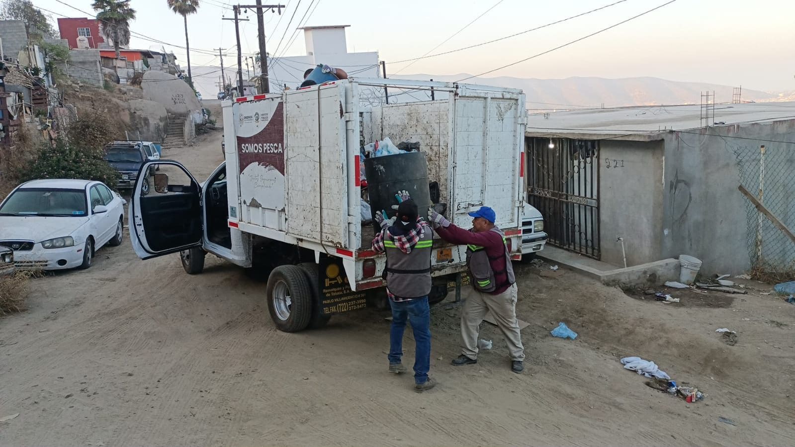 REALIZARÁ JURISDICCIÓN DE SALUD ENSENADA LIMPIEZA TRASPATIO EN COLONIA POPULAR 89