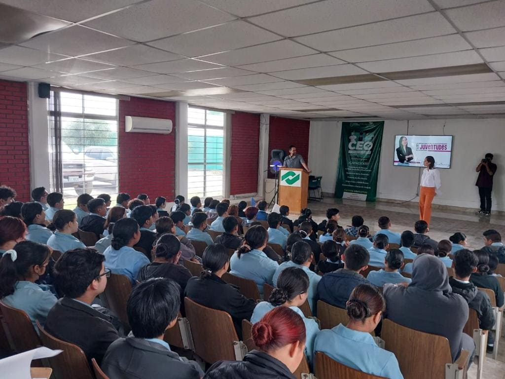 RECIBEN ESTUDIANTES DE CONALEP PLANTEL ENSENADA CURSO “LIDERAZGO JUVENIL”