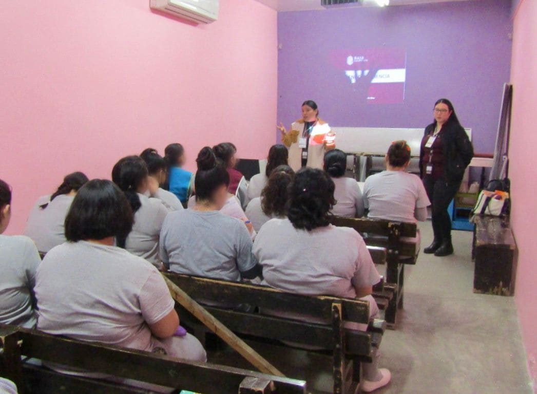 IMPARTEN CESISPE E INMUJER TALLER “CONSTRUYENDO RESILIENCIA” A MUJERES PRIVADAS DE LA LIBERTAD DEL CENTRO PENITENCIARIO DE MEXICALI