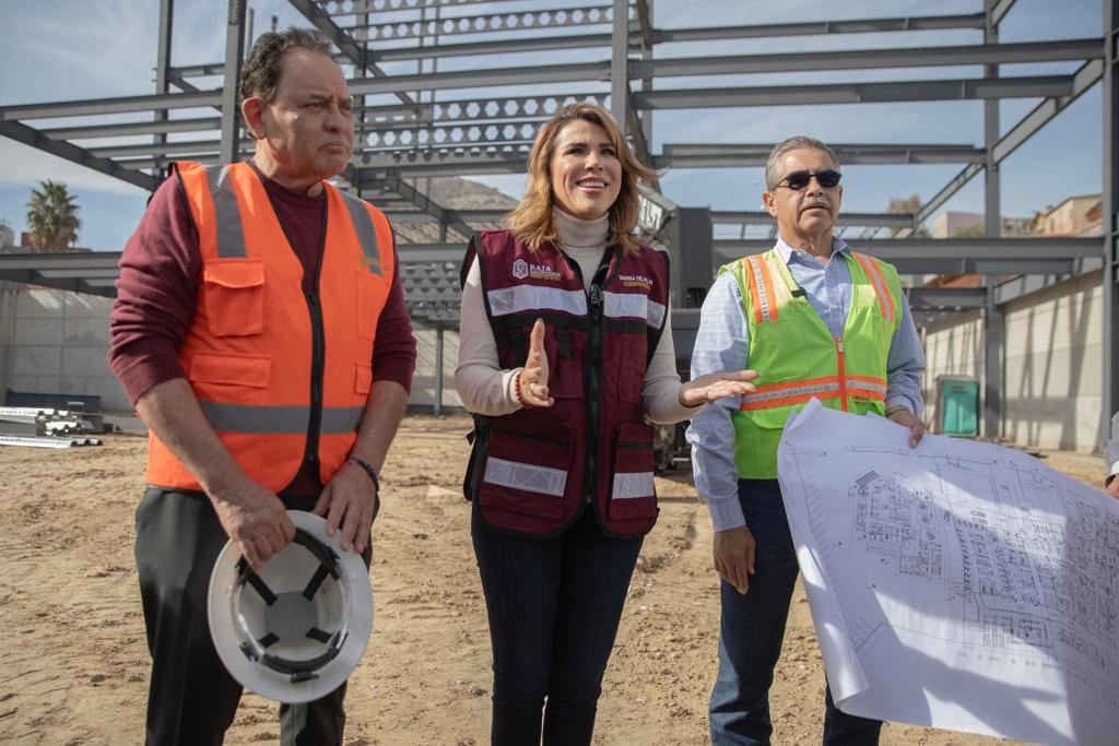 SUPERVISA MARINA DEL PILAR AVANCES DEL HOSPITAL GENERAL DE LA ZONA ESTE DE TIJUANA