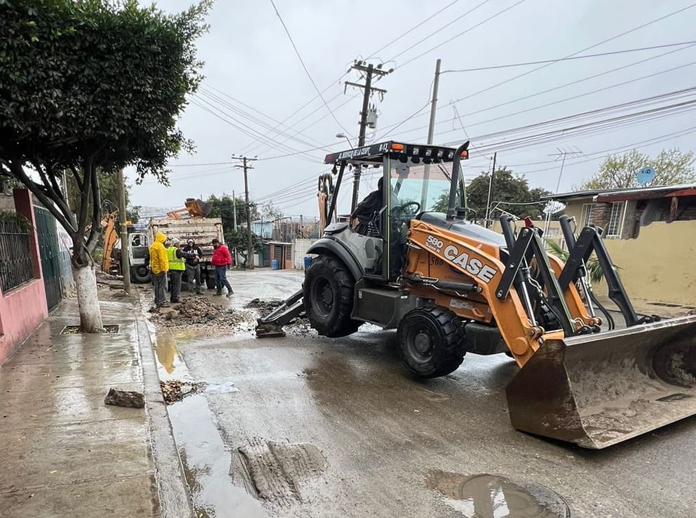 ATIENDE CESPT FUGAS DE AGUA EN TIJUANA