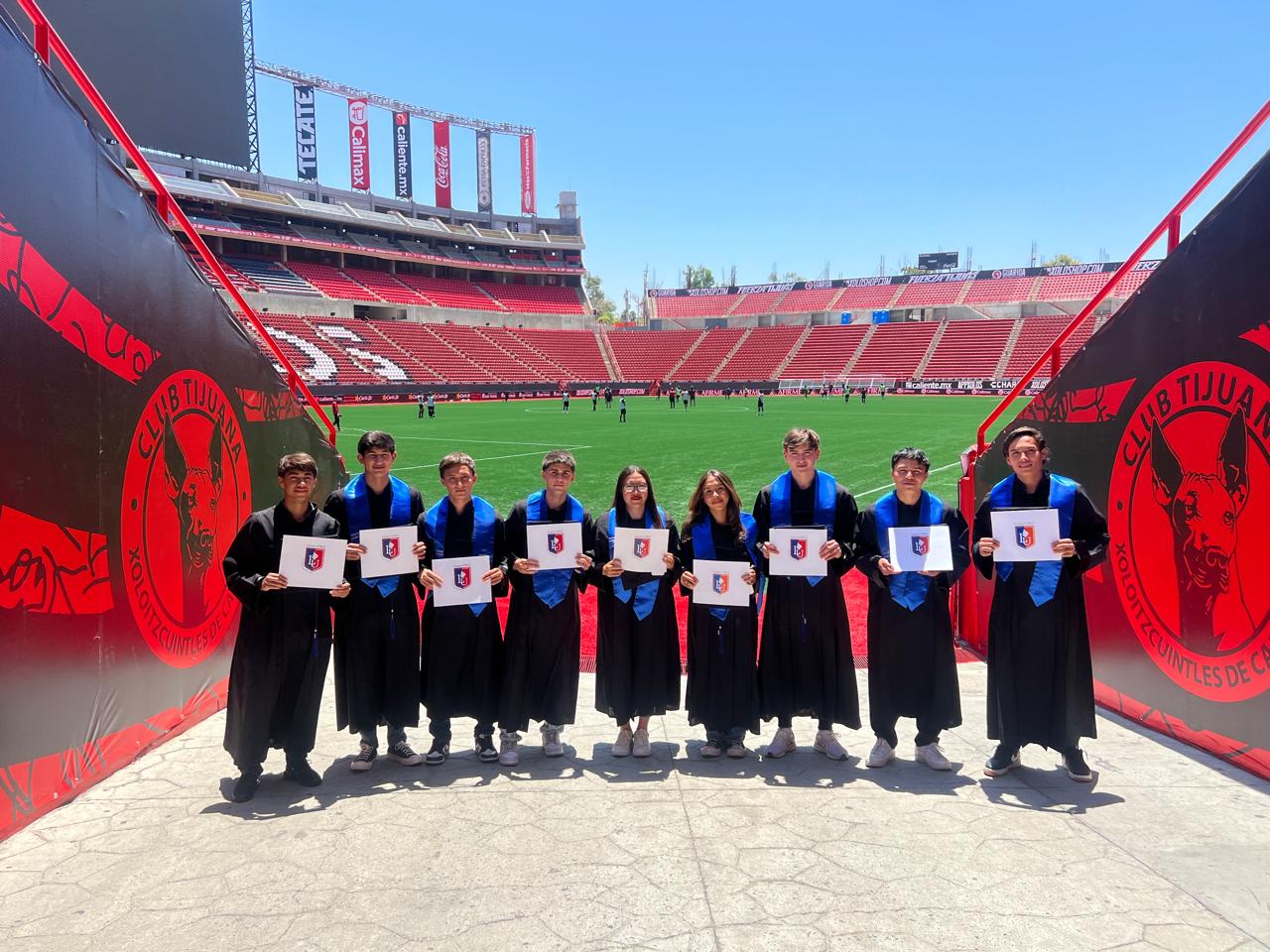 Se gradúa primera generación de jugadores de Fuerzas Básicas de Xolos en Liceo UDCI