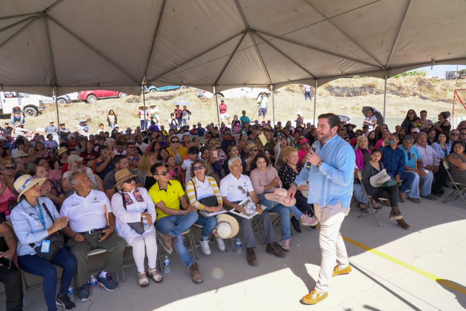 Trabajaremos para atender las necesidades de todas las colonias: Ismael Burgueño